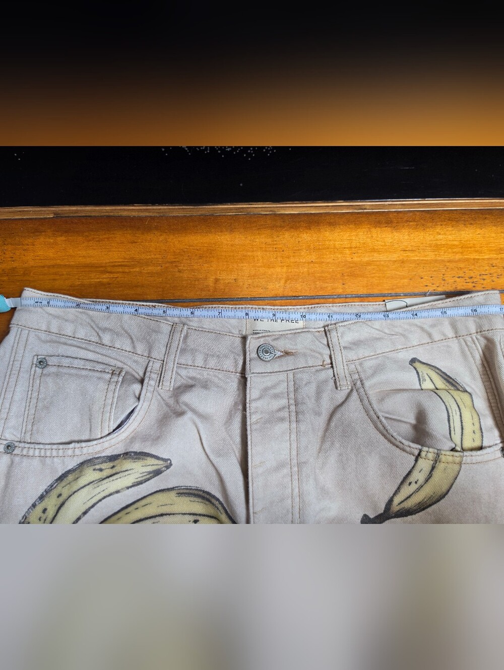 NWT We The Free Good Luck Printed Barrel Jeans in Go Bananas - Picture 16 of 16